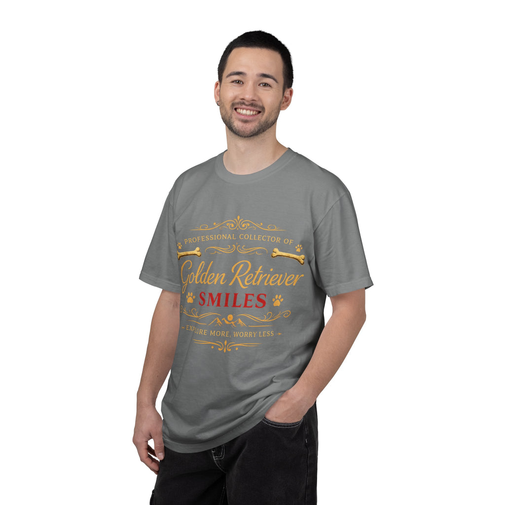Golden Retriever Smiles T-Shirt