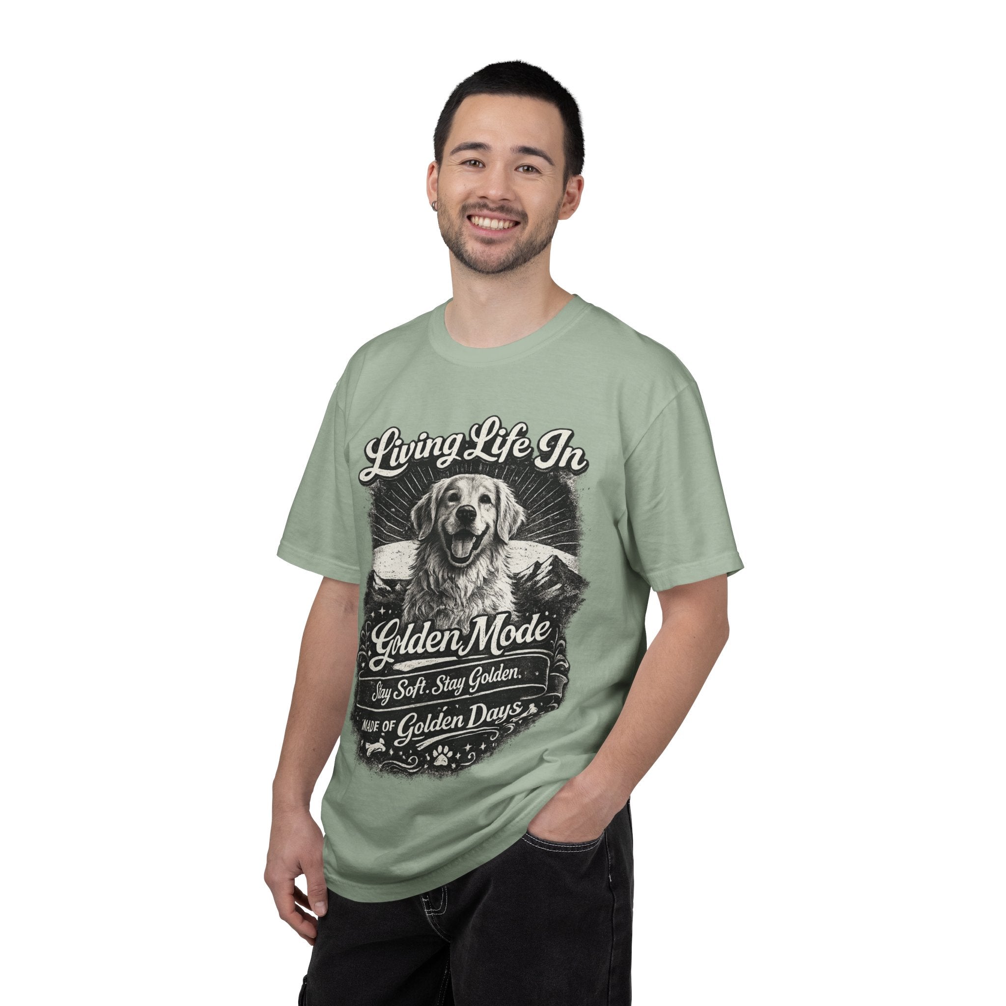 Golden Retriever Dog Lover Graphic T-Shirt