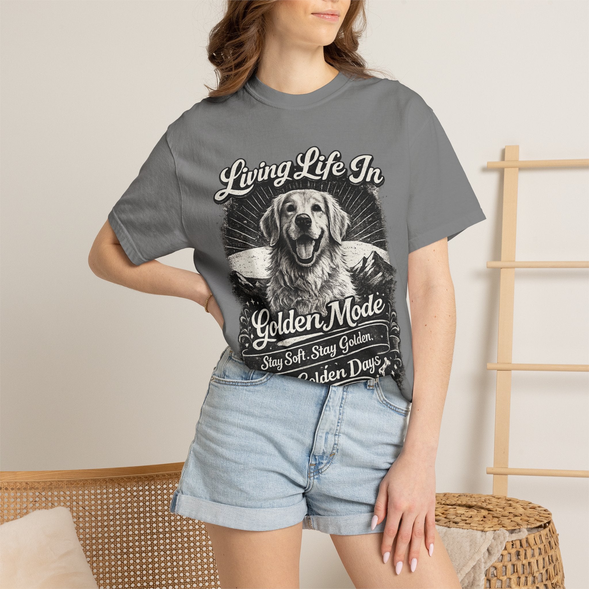 Golden Retriever Dog Lover Graphic T-Shirt
