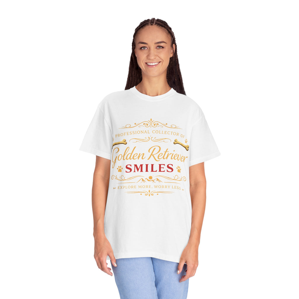 Golden Retriever Smiles T-Shirt