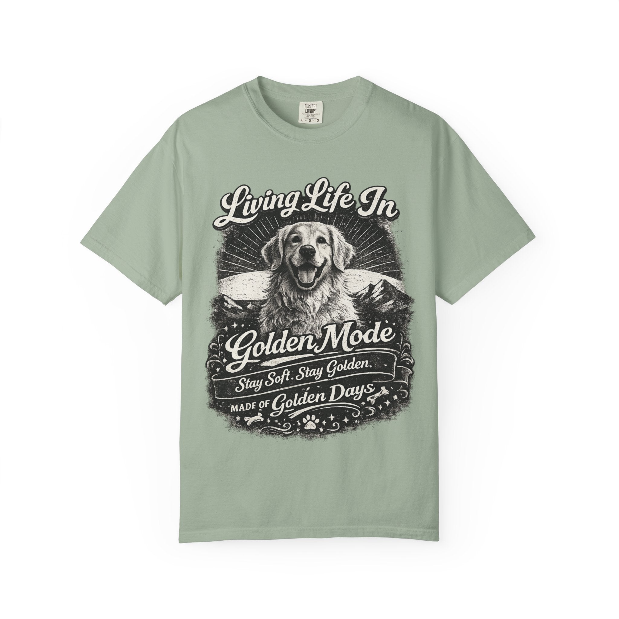 Golden Retriever Dog Lover Graphic T-Shirt