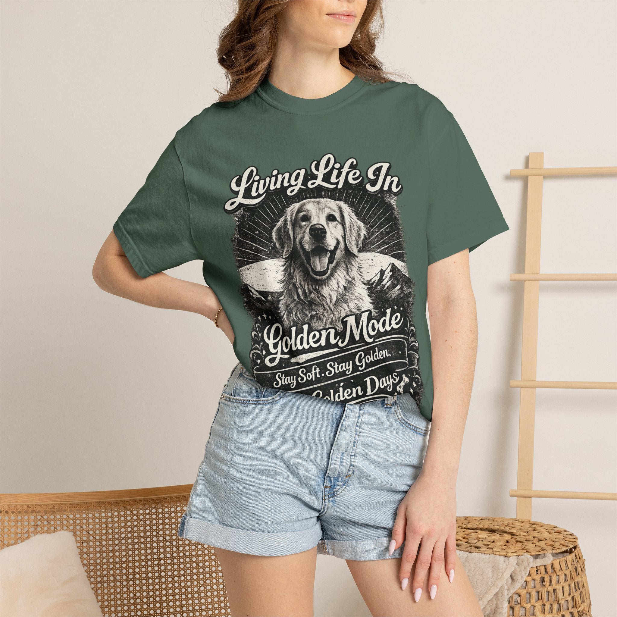 Golden Retriever Dog Lover Graphic T-Shirt