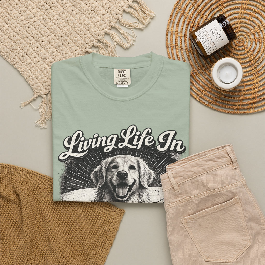 Golden Retriever Dog Lover Graphic T-Shirt