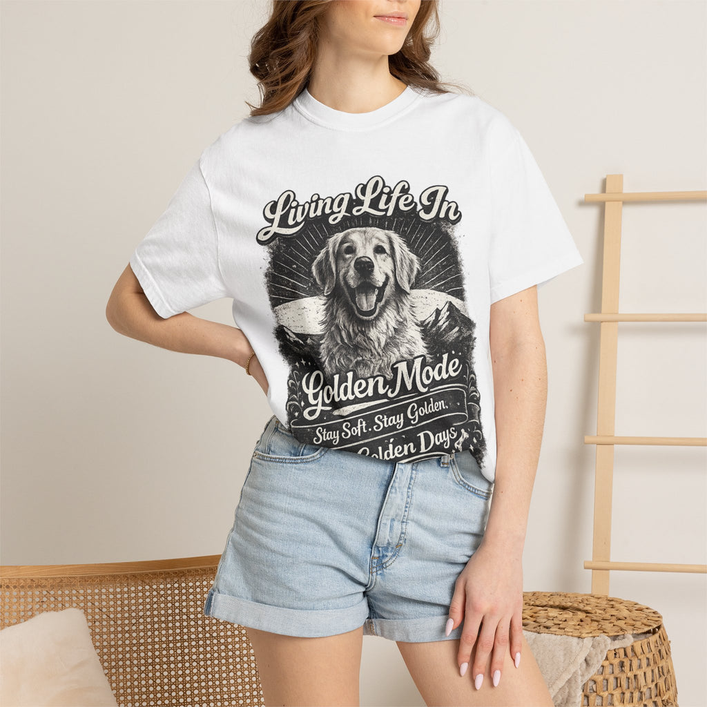 Golden Retriever Dog Lover Graphic T-Shirt