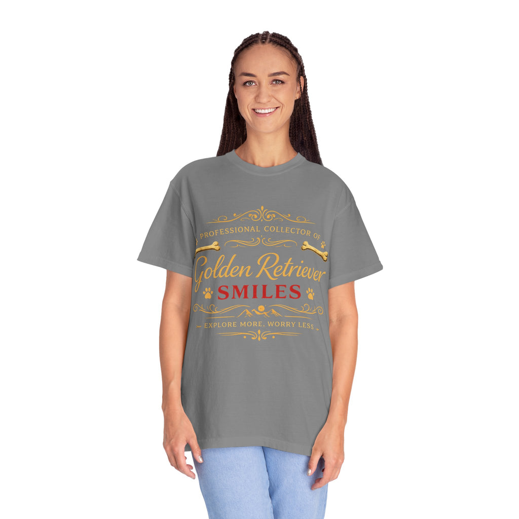 Golden Retriever Smiles T-Shirt